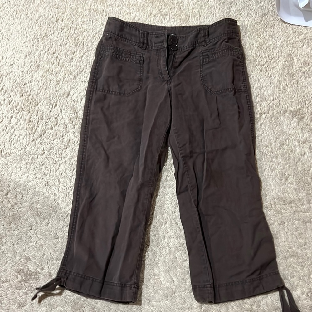 H&M brown linen capris